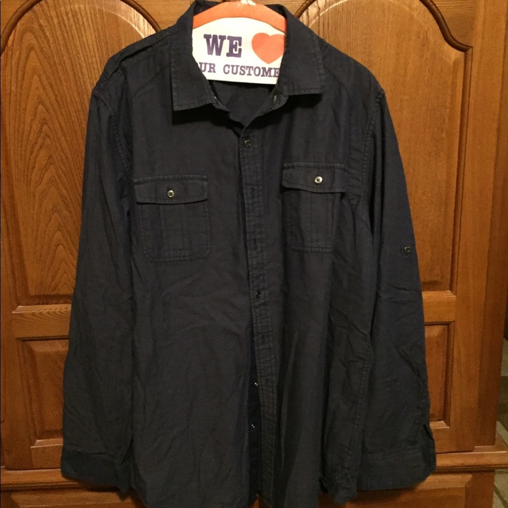 Men’s long sleeve shirt